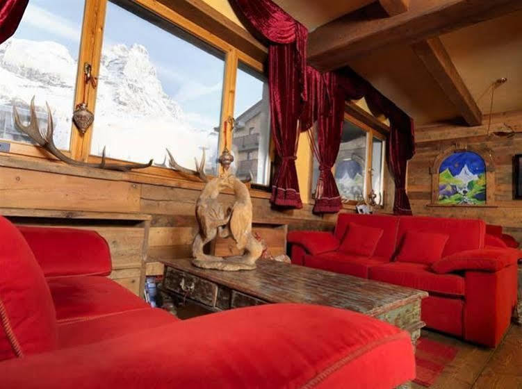 Hotel Punta Maquignaz Breuil-Cervinia Extérieur photo