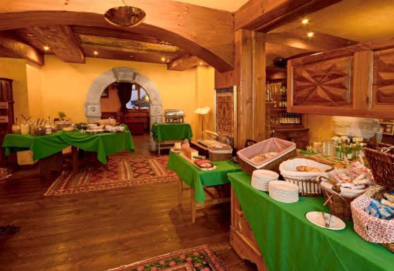 Hotel Punta Maquignaz Breuil-Cervinia Extérieur photo