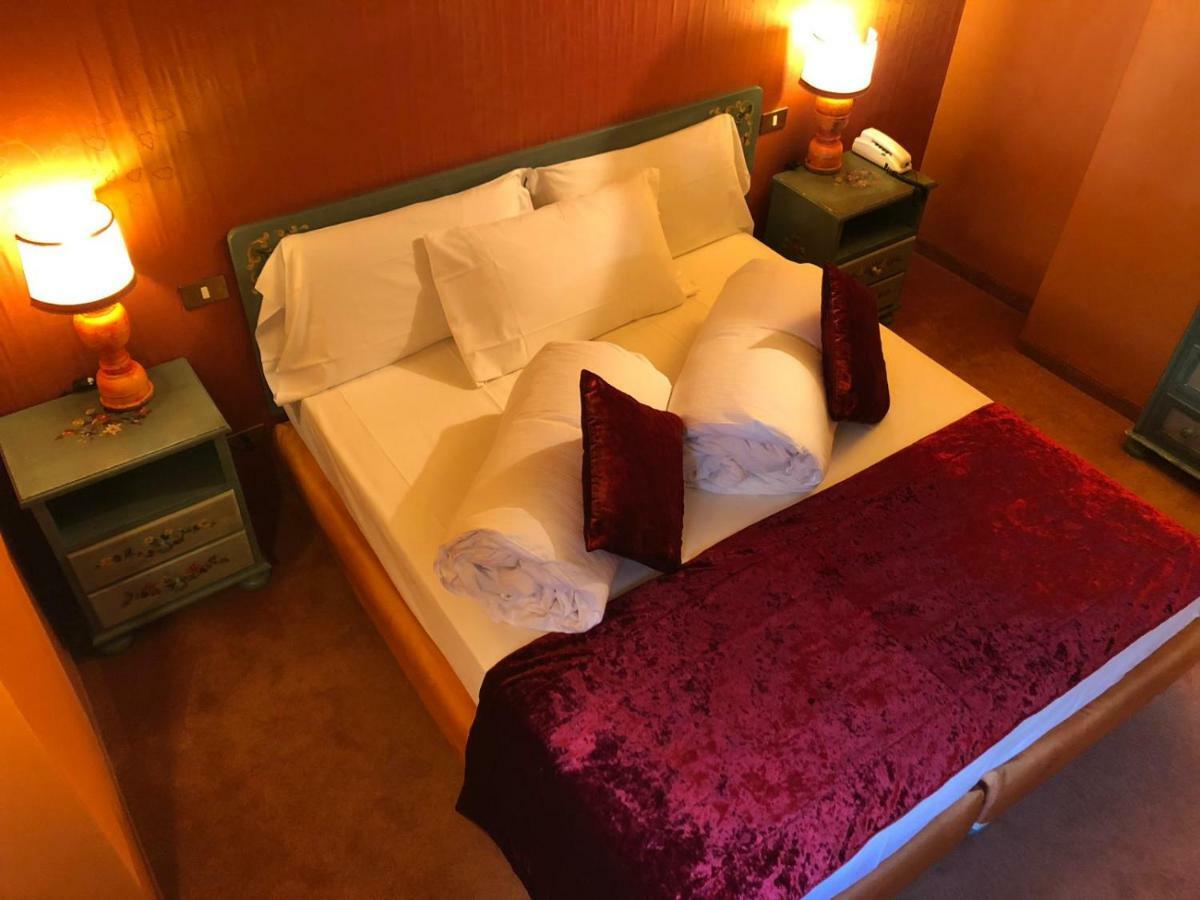 Hotel Punta Maquignaz Breuil-Cervinia Extérieur photo
