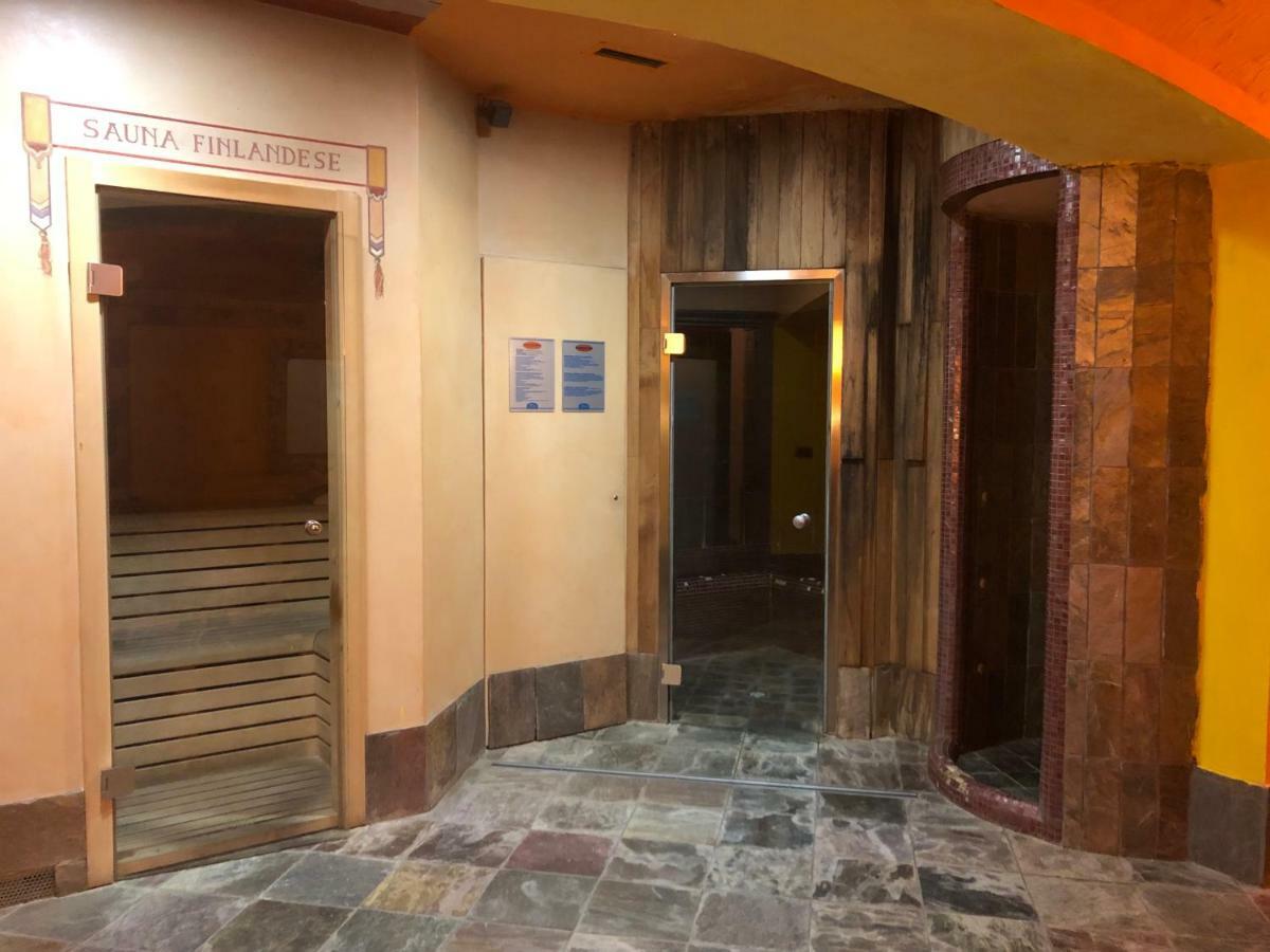 Hotel Punta Maquignaz Breuil-Cervinia Extérieur photo